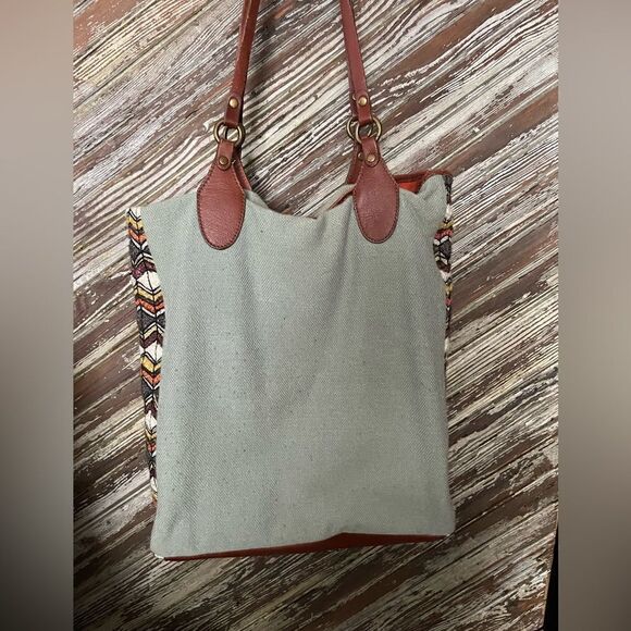 Jasper & Jeera sequins bird tote bag - Picture 9 of 12